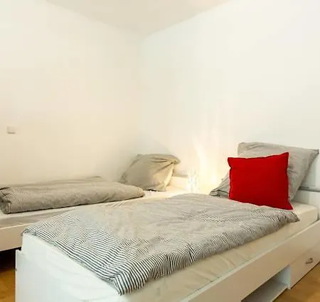 Hauptstrasse 86/ Eg-mitte דירה *